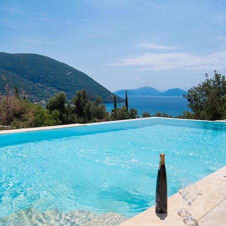 Calionas Suites Vasilikí Dış mekan fotoğraf
